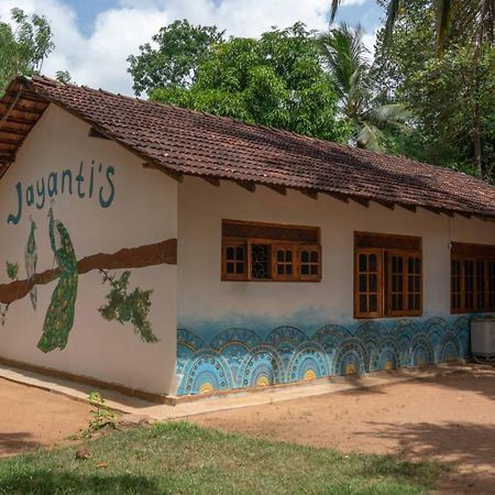 Jayanti'S Hotel Sigiriya Bagian luar foto